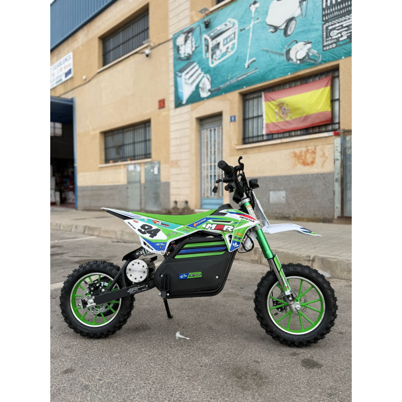 Minimoto Cros REPSTAR  con luz y pantalla LCD